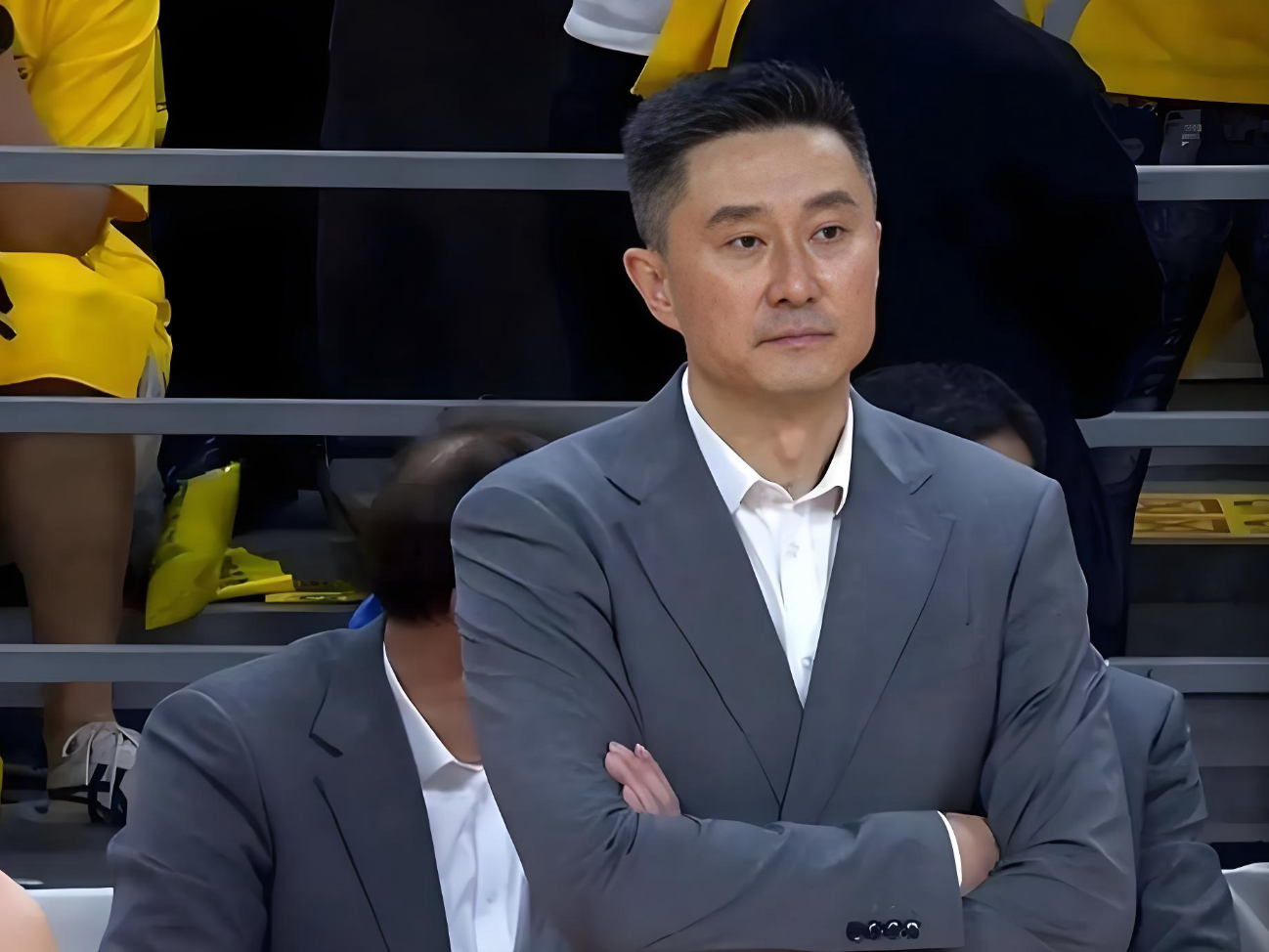 华体会体育app下载-CBA名记质疑杜锋：第四节比赛，为何要弃用徐杰？
